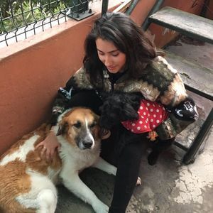 Meet your Posher, Arian